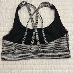 Lululemon sports bra